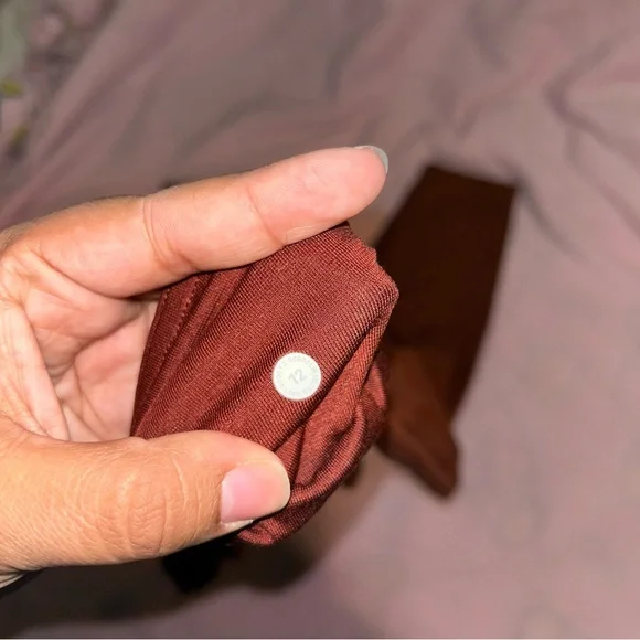 Lululemon InStill High-Rise Tight 25" - Picture 6 of 6